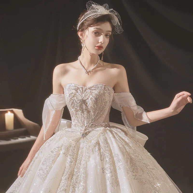 AL1042 Luxury Wedding Dress 2025 Summer New Royal Style French Big Tail Heavy Craft White Ball Gown with Lace Decoration Bridal