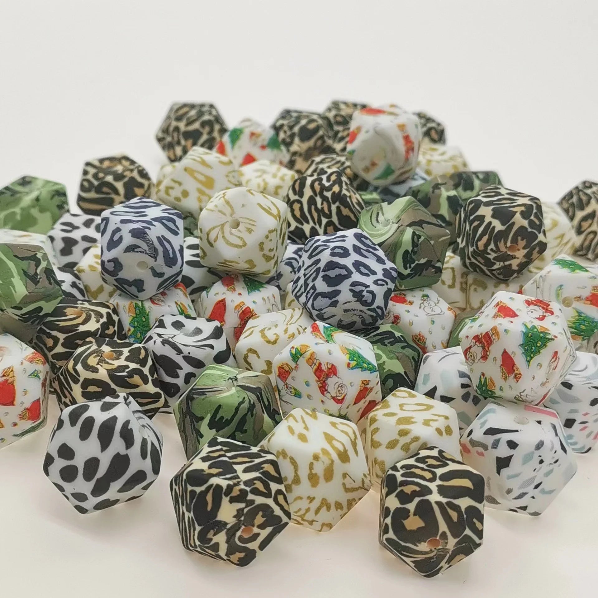 BPA Free Food Grade 14mm Printed Hexagon Silicone Beads for DIY Teether Chain Bracelet Pacifier Clip Making BabyTeehing Beads