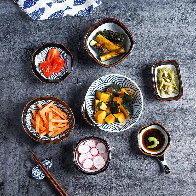 Personalized Vintage Japanese Style Sushi Soy Sauce Dish Ceramic Appetizer Plate Sauce Cute Small Ceramic Sauce Dish Set