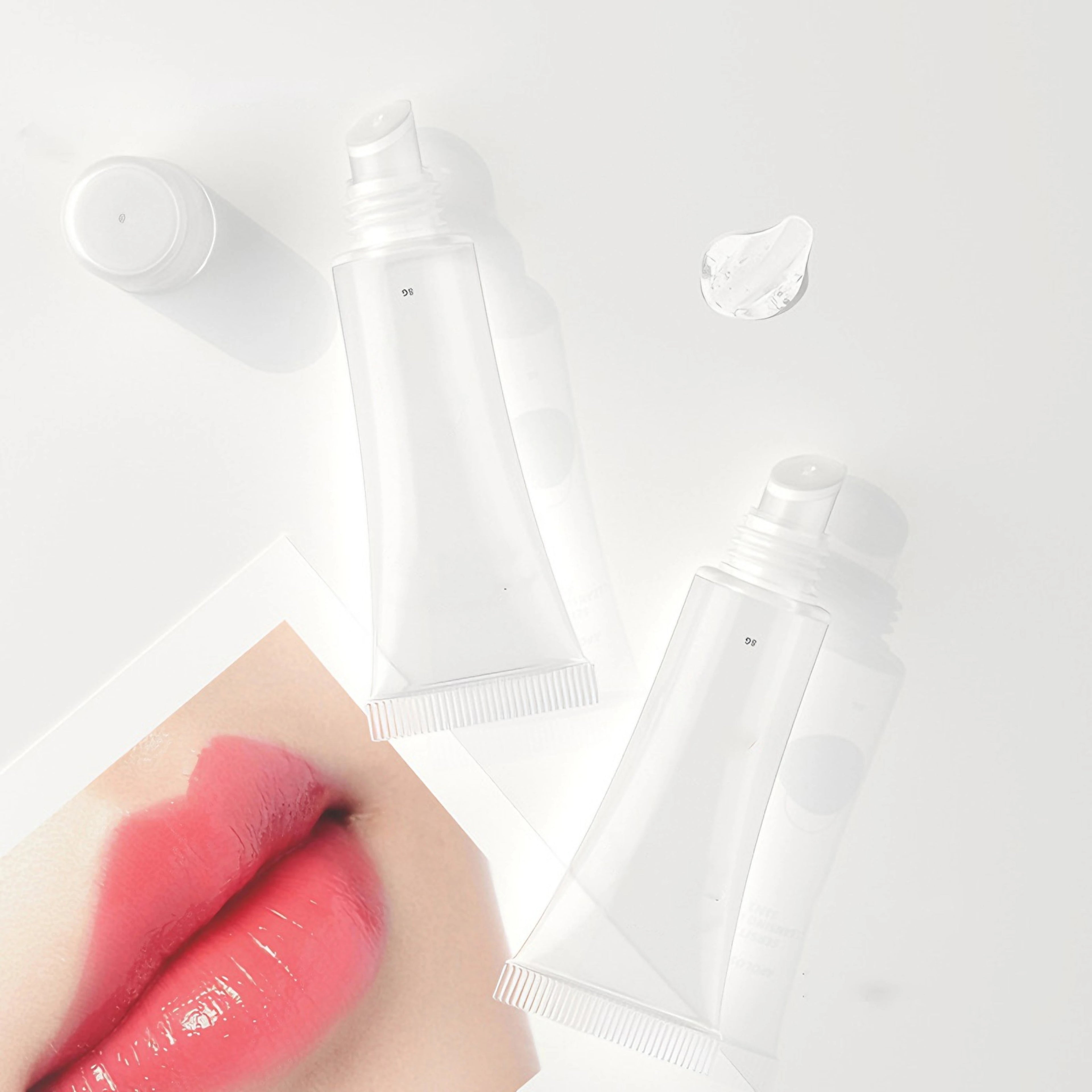 Wholesale10g 15g 20g Lipgloss Tube Squeeze Empty Lipstick Squeeze Lip Gloss Tubes Custom logo on the Lip Balm Tube