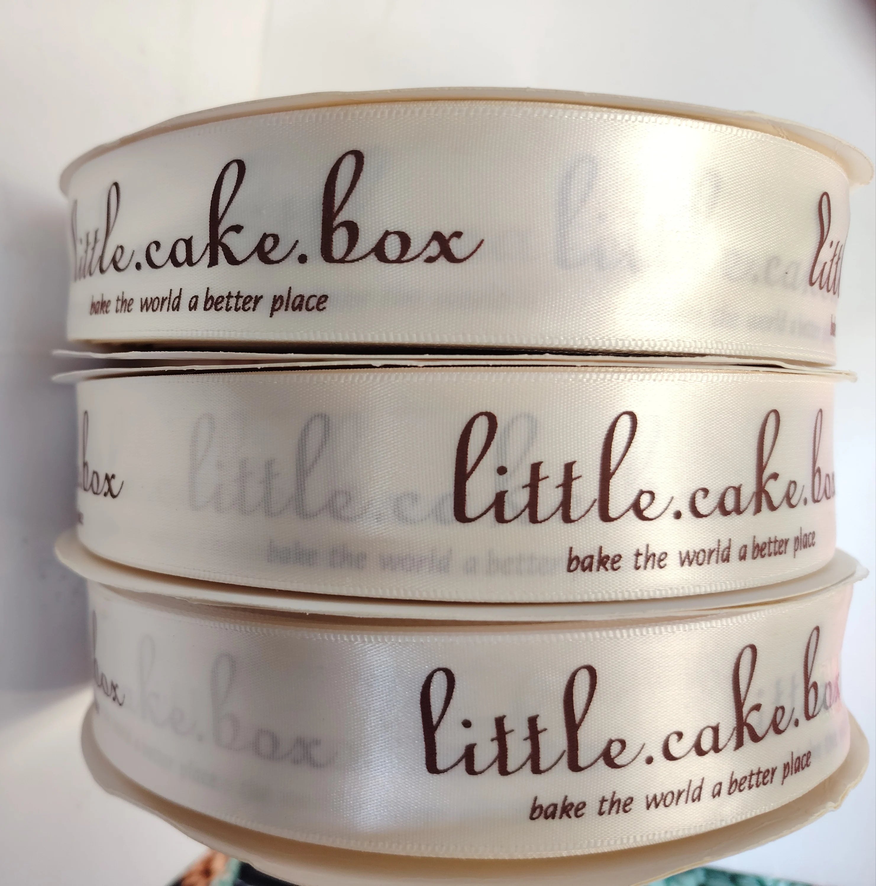 Luxurious 3D Gold Foil Embossed Double-sided Ribbon  Satin Glitter Function Brand logo Personalization