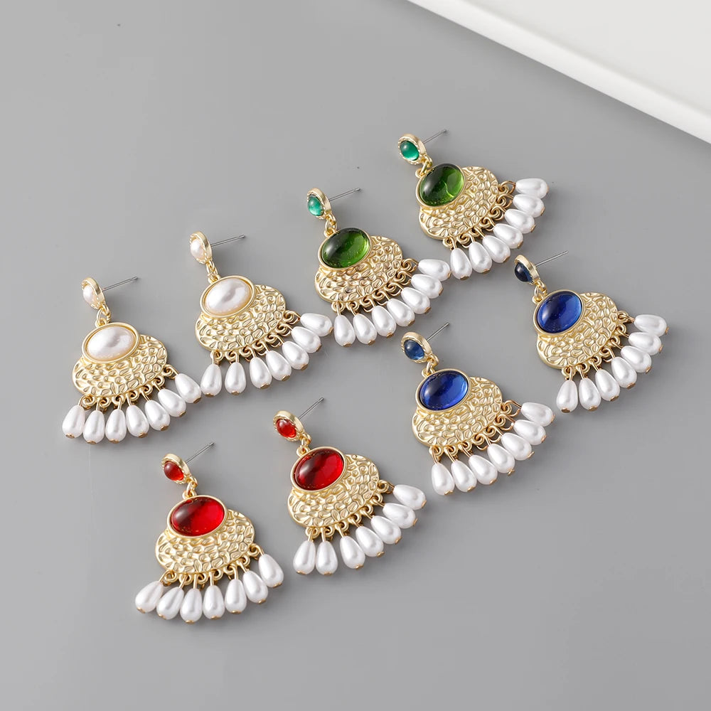 Medieval Revival Zinc Alloy Geometric Resin Earrings Stud White Pearl Tassel Earrings for Lady