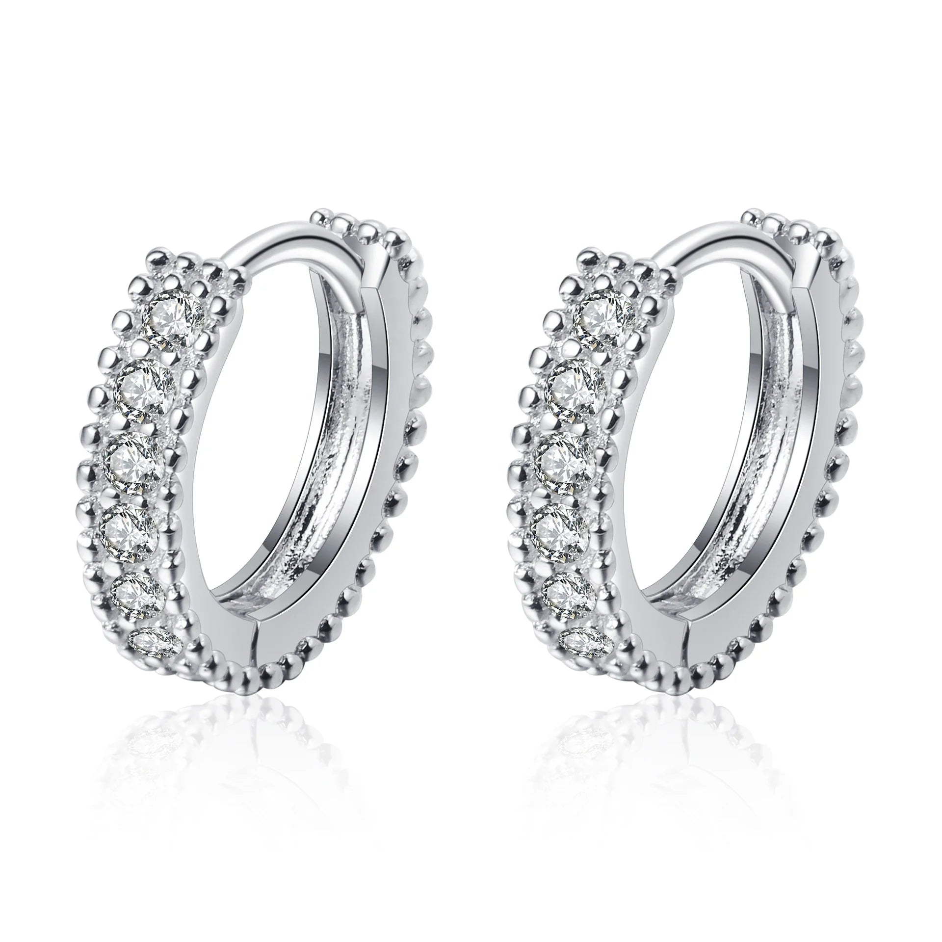 Trendy Moissanite Huggie Earring 925 Sterling Silver Huggies Earrings Fashion Jewelry Earrings
