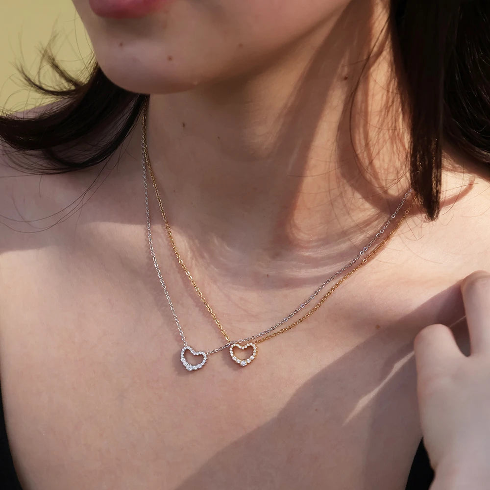 Delicate Love Heart Pendent Shinny Zircon Inladed Necklace 18K Gold Plated Jewelry for Couple Valentine Gift