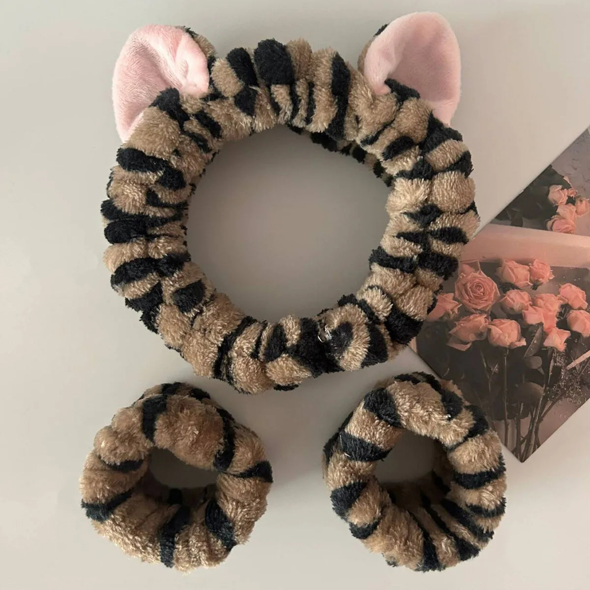 Leopard Flannel Plush Ear Women Makeup Face Wash Spa Headband Wristband Set With Ear