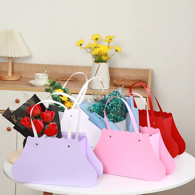 New Bouquet Packaging Bag Creative Rivets Mother's Day Hand-Held Flower Arrangement Gift Bag for Girls
