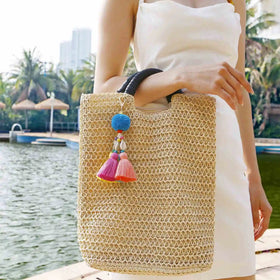 Purse Handbag Bag Decoration Pendant Shell Conch Tassel Key Chains Boho Hand-woven Bohemian Layered Ombre Tassel Shell Keychain