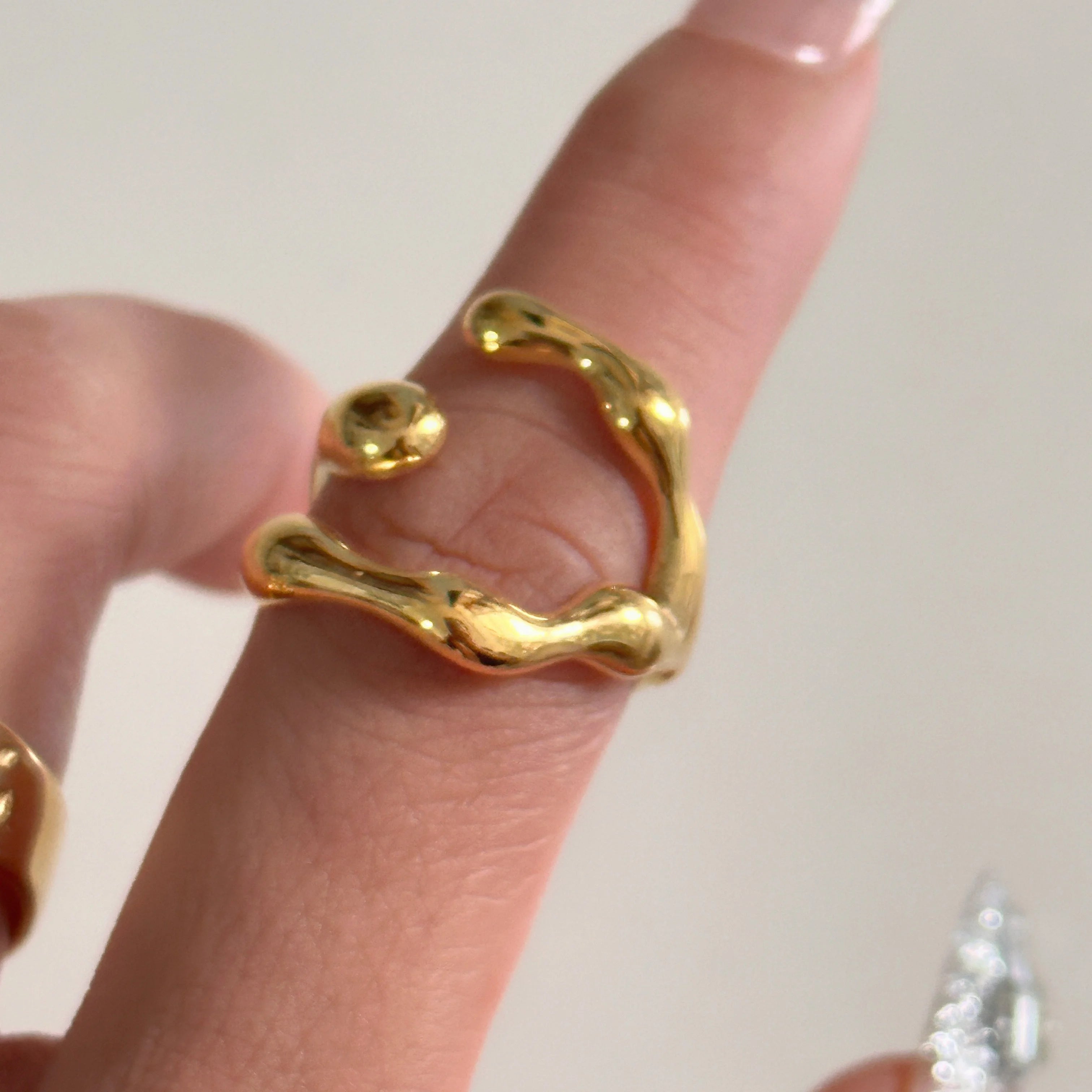 2024 Dazan New Ins 18k Gold Plated Stainless Steel Tarnish Free Modernist Polished Irregular Gothic Ring Waterproof Jewelry
