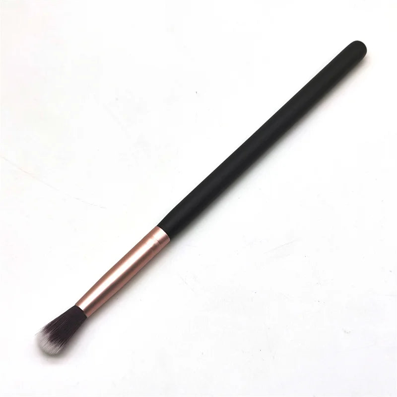 New Design 3D Nail Art Brush Custom Professional Oval Ombre Flat Nail Art Liner Brush Set Acrylic Dipping Powder Makeup Brush