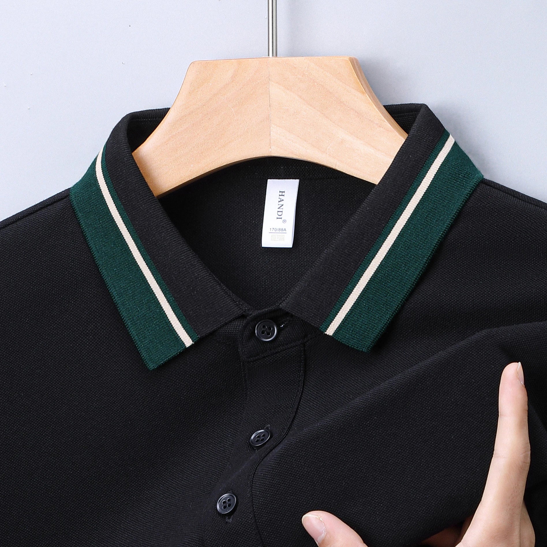 Wholesale Custom Embroidered Polo Shirts Breathable Comfort-Fit Golf Corporate Printed Logo Work Wear Polo Shirt Uniforms