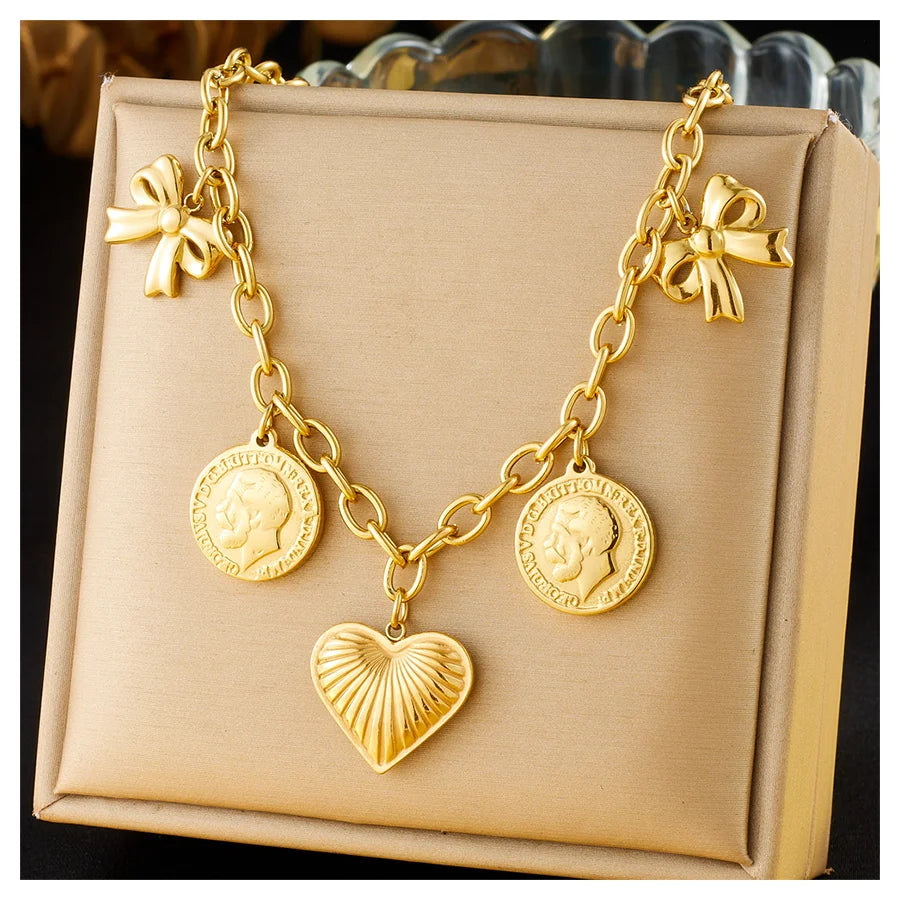 New Punk Stainless Steel Heart Pendant Necklace Non Tarnish 18k Pvd Gold Plated Portraits Bow Charm Necklace for Women