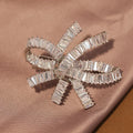Jachon New Gorgeous Bow Tie Bouquet Brooch Pin Hot Selling Golden Supplier Coat Brooch Wedding Clear Zircon Crystal Brooches