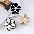 Wholesale Custom Korean French Retro Plastic Hair Claw Clips Luxury PC Retro Flower Hair Accessories for Girls Hair Decoration