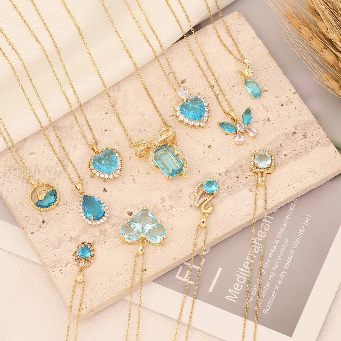 Fashion Zircon Brass Charms Jewelry Choker Women Butterfly Tear Drop Pendant Necklace for Women