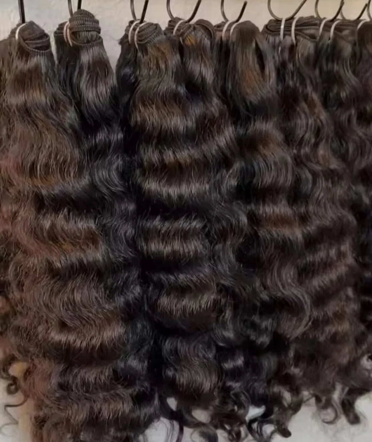 Natural Body Wave Remy Hair Bundles Vendor Cambodian Straight Virgin Raw Indian Hair Kinky Burmese Curly Cuticle Aligned Hair