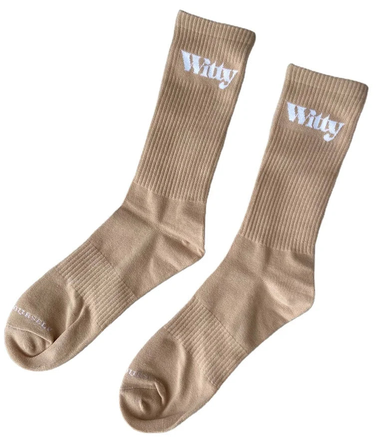High Quality Custom Jacquard Logo Embroidered Terry Sports Basketball Crew Tube Socks Unisex Knitted Adults Spring Season 100%