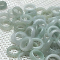 The Natural Burmese Jade Ring of the Classic Ring Can Guarantee That a Can Be Issued with a Certificate for Bulk Supply