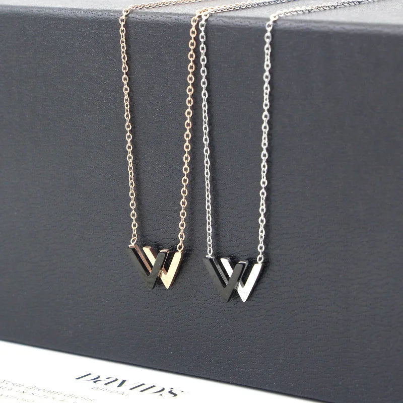 18K Gold Plated Double V Letter Pendant Necklace Titanium Steel Orthodox Religious Elegant Couple Jewelry
