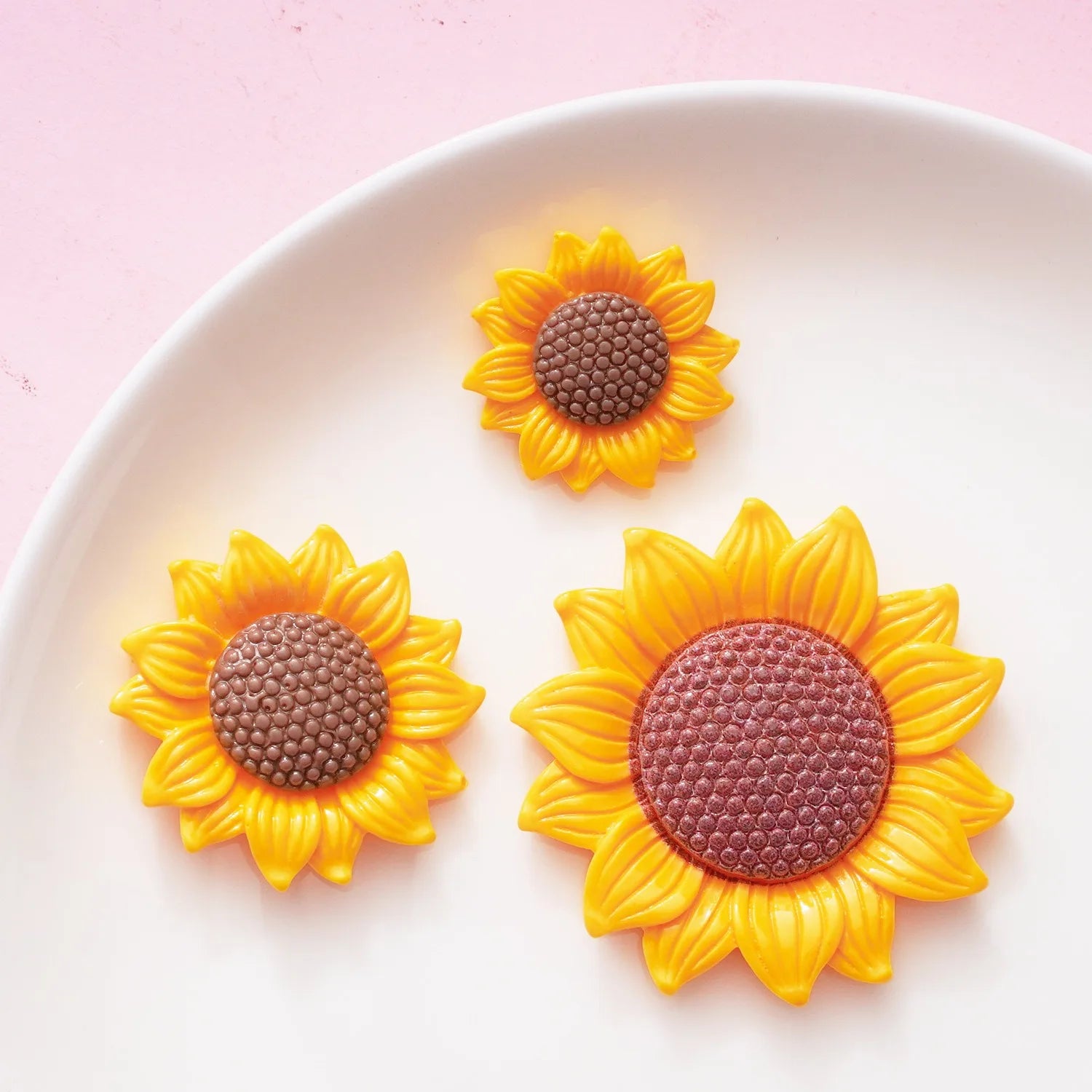 Wholesale Resin Sunflower Phone Case Accessories Hair Clip DIY Decoration for Handmade