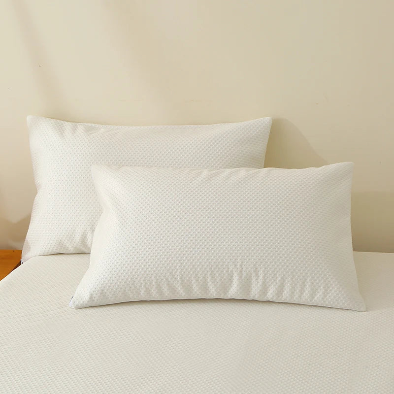 2 Pieces 50x70cm Bamboo Fiber Knitted Waterproof American Style Rectangle Pillowcases with Zipper Sets for Home Use