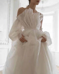 2023 New Floaty Light Wedding Dress French Long-Sleeved Satin Wedding Dress Simple Temperament Strapless Wedding Dress