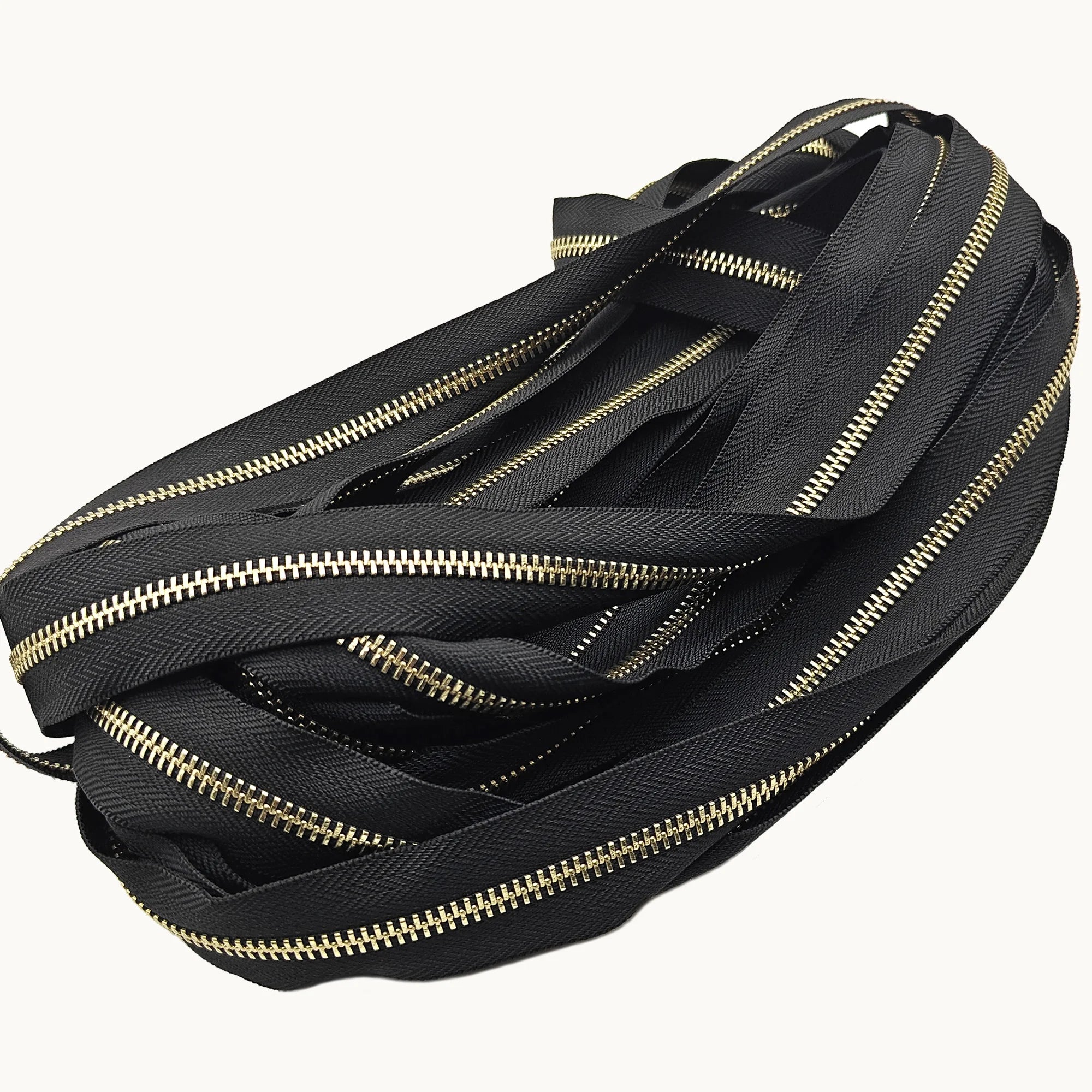 Hengda High Quality Eco-Friendly Brass Y Teeth 3# 5# Zipper Roll for Garment Bags Shoes