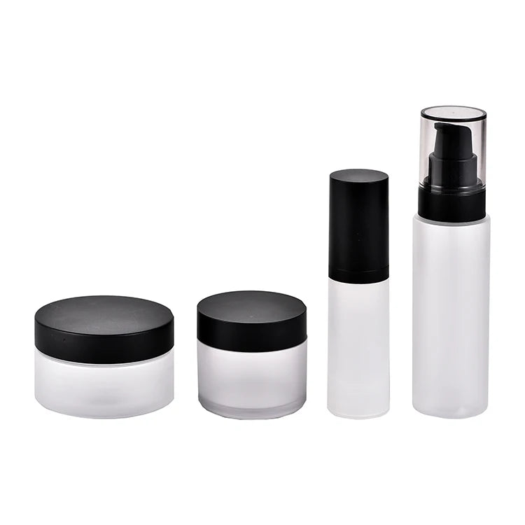 Hot Sale Portable Boston Travel Set PET Frosted Plastic Bottles Pump Sprayer Shampoo Skin Care Packaging Customizable Colors MegaBDM
