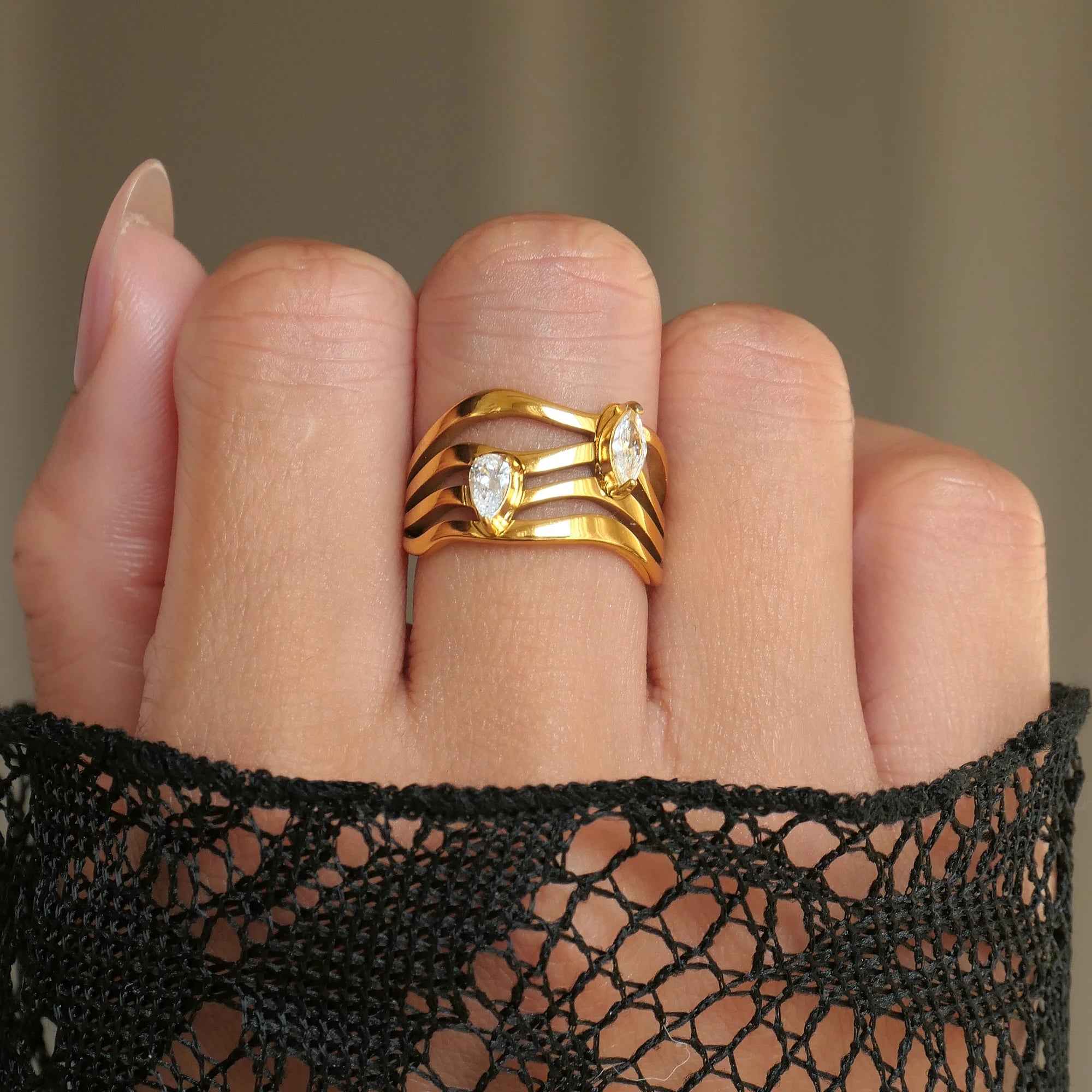 NEW VINTAGE BOUQUET IRREGULAR LINE CLAW ZIRCON RING Dazan 2025 18k PVD Gold Plated Stainless Steel SPRING RUNWAY LUXURY JEWELRY