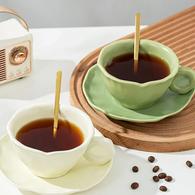 Ins Retro Handmade Coffee Cup and Saucer Set Afternoon Tea Ceramic Cups Light Luxury Mug with Irregular Plate