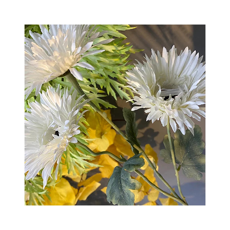 China Manufacturer Factory Price Quality Ground Cloth 3-Head Fusang Chrysanthemum Artificial Flower China for Sale