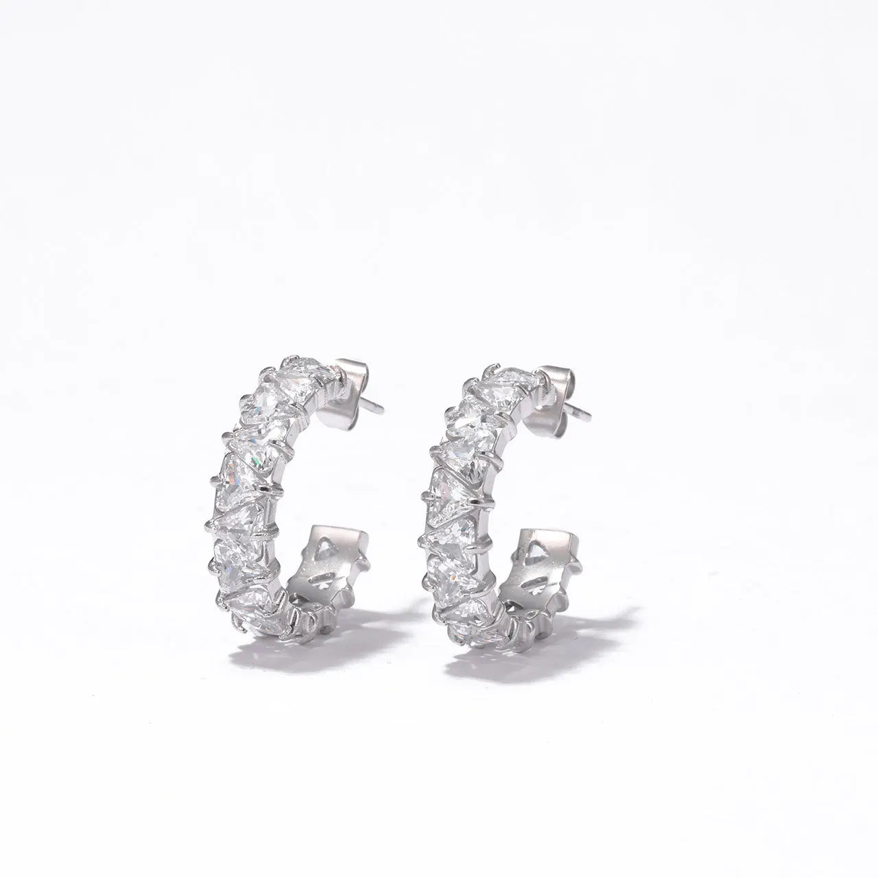 New Female Jewelry Zircon Earrings Stainless Steel C Shape Earrings Puncture Jewelry Elegant Exquisite Premium Gift Wholesale