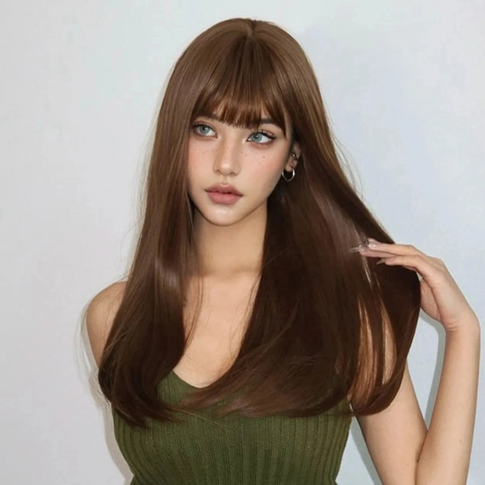 Long Straight Golden Brown Synthetic Wigs with Bangs Cosplay Daily Use Wig Natural False Hair for Women Heat Resistant Fibre