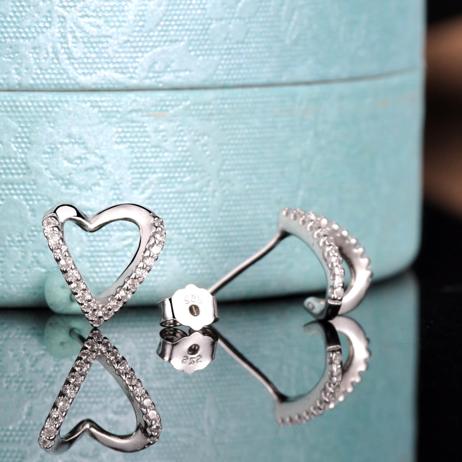 Women's S925 Sterling Silver Heart Earrings Fashionable Zircon Stone Inlaid Hollowed Anniversaries Parties Gifts