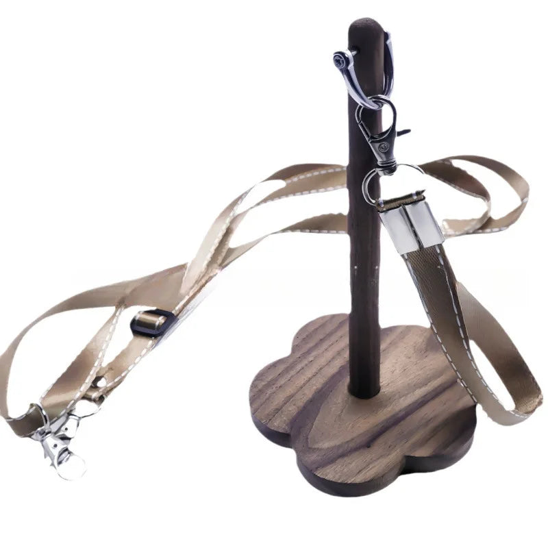 Hotsell Portable Walnut Wood Wrist Yarn Holder Yarn Spinner for Crocheting Portable Wrist Yarn Holder with Wrist Strap