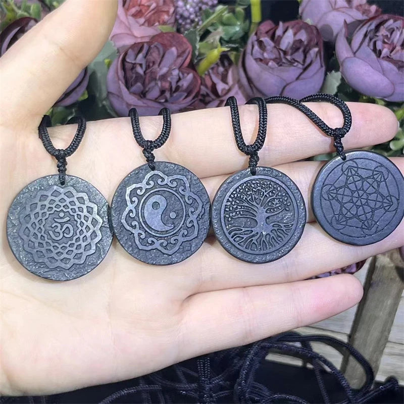 Wholesale Natural Crystal Stone Pendant Schungite Pendant Hand Carved  Schungite Necklace for Sale