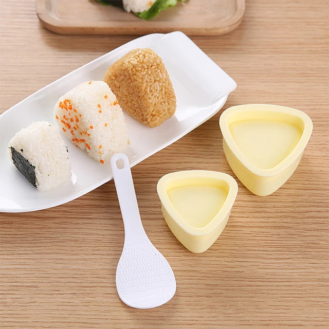 Eco-Friendly DIY PP Plastic Manual Sushi Rice Roll Molds 3-Piece Set Sushi Making Tool with Rice Spoon YOUNIS YNS-102