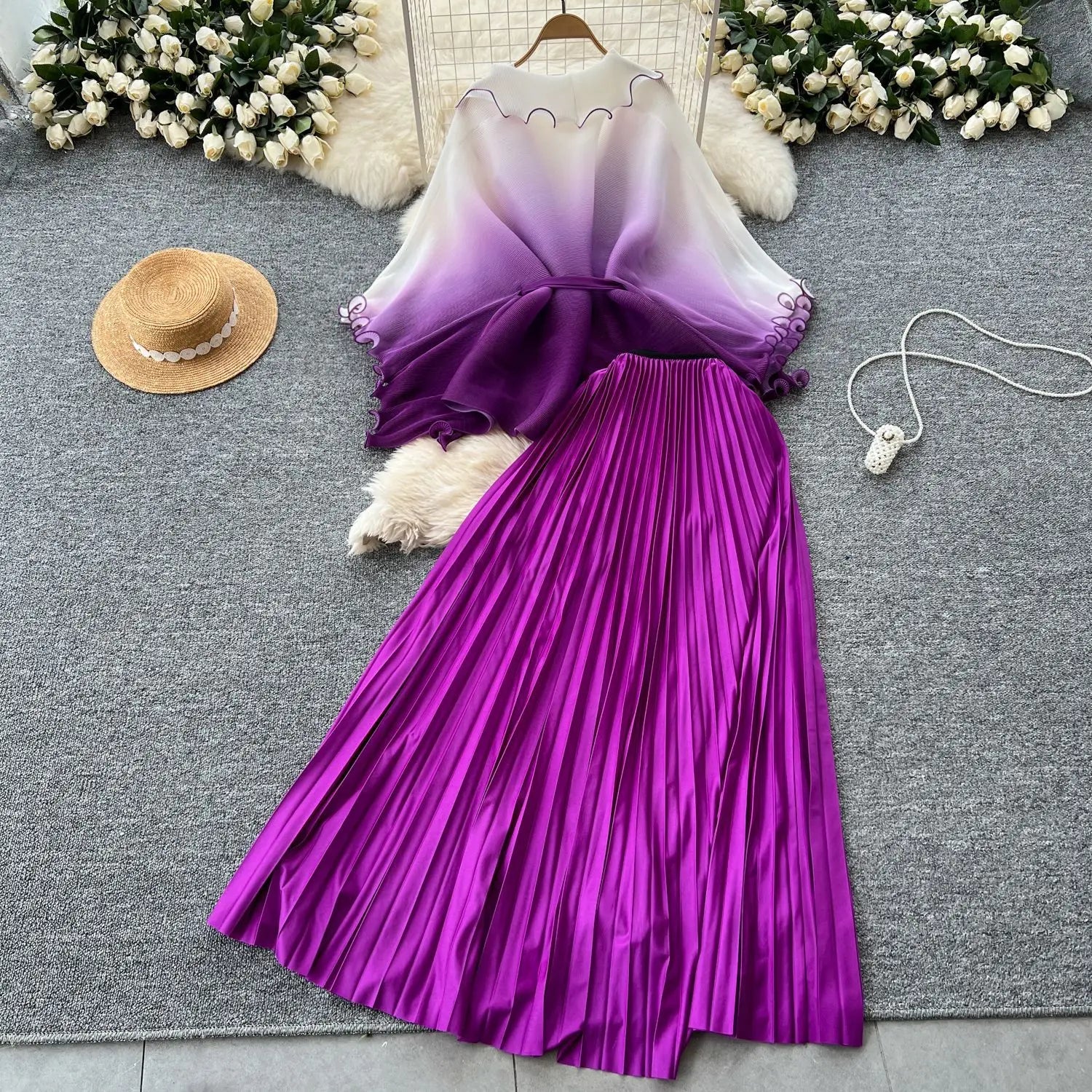 GX8042 Fashion Women Elegant Gradient Clothing Street Wear Half Sleeve V-Neck Tops and Pleated Maxi Skirt 2 Piece Set