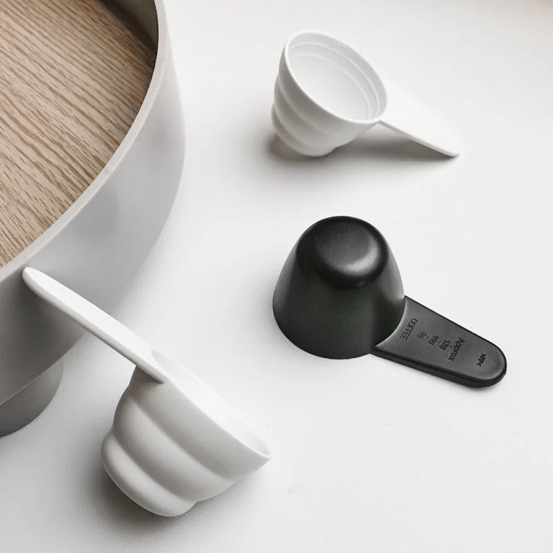 Perfect Reusable Food Grade PP Material Short Handle Coffee Measuring Spoon for Coffee Shop
