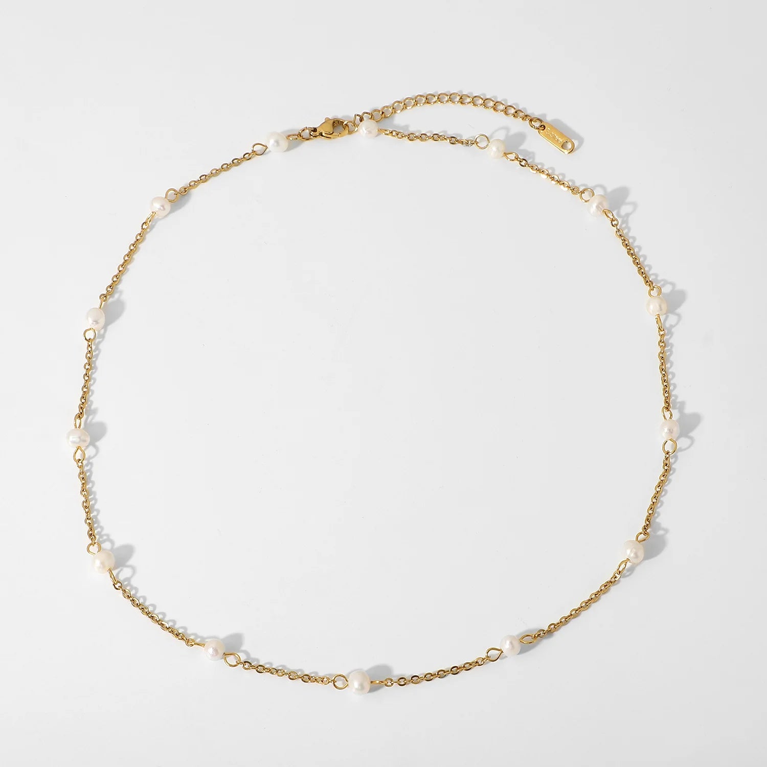 Trendy 18K Gold-Plated Fashionable Stainless Steel Chain Freshwater Pearl Necklace Natural Flower Pattern Parties Religious