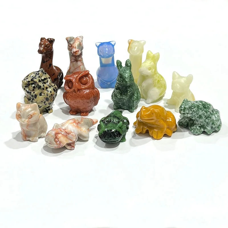 Wholesale Various Jasper Carved Crystal Stone Owl Dog Cat Bear Bunny Frog Mini Crystal Animal Carving