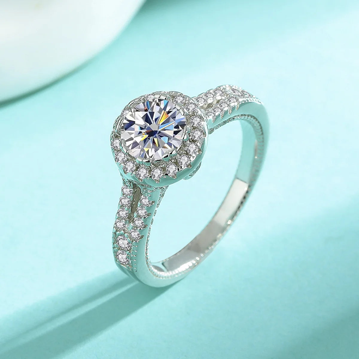 Merryshine Luxury Women's S925 Sterling Silver Wedding Moissanite Ring Round Geometry Jewelry for Anniversaries & Weddings