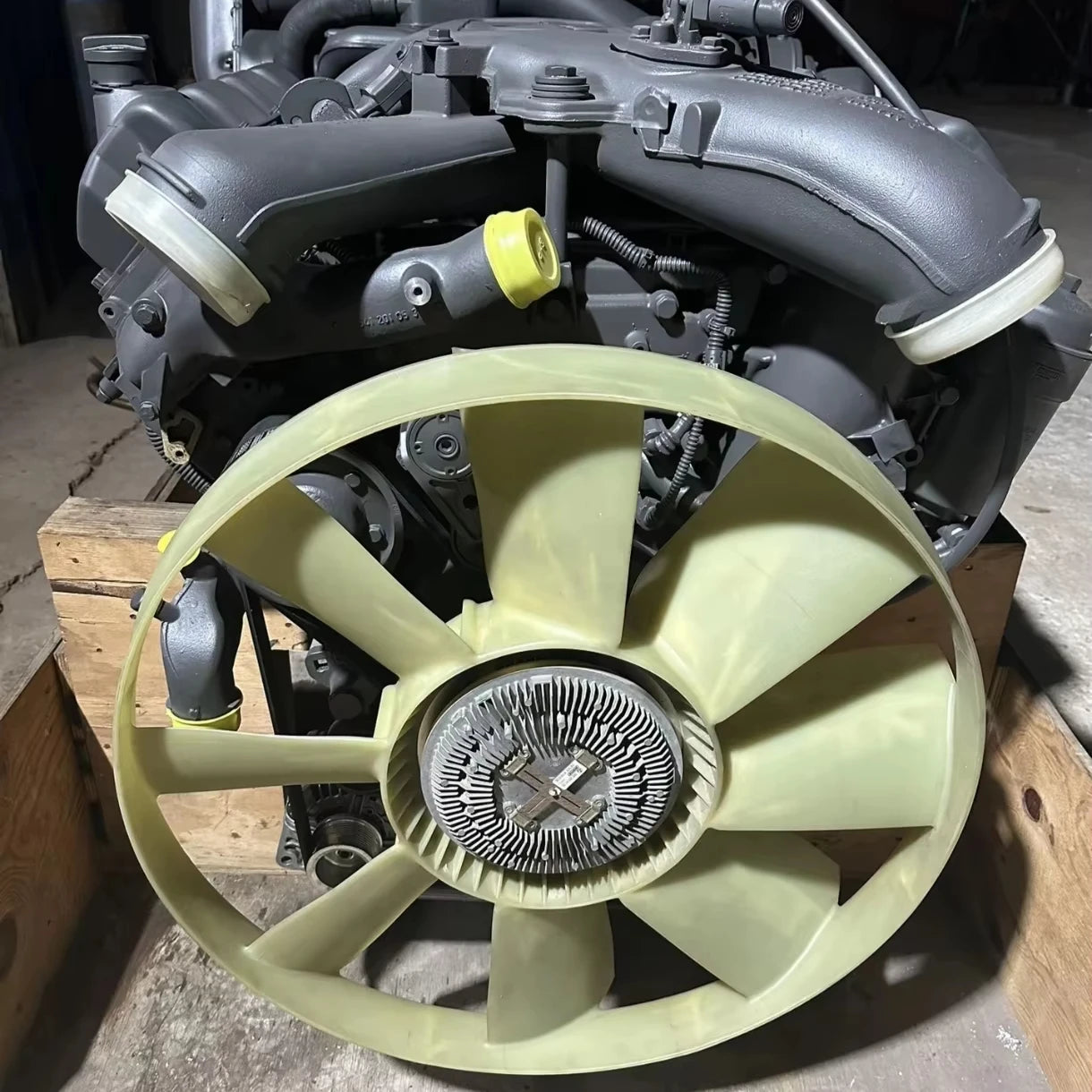 Truck Original Diesel Engine Om502 Om501 Om906 for Mercedes Benz