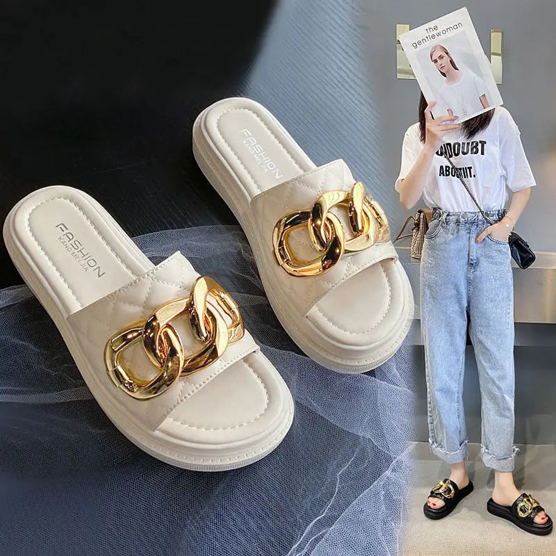 Fashion Thick Sole Slippers Personalized Design Metal Clasp Slippers Summer Outwear Casual Non Slip Beach Slippers