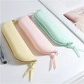 Creative Bolsa De Maquillaje Personalizada Pencil Case Cosmetics Makeup Brush Storage Bag Oval Silicone Cosmetic Bag with Zipper
