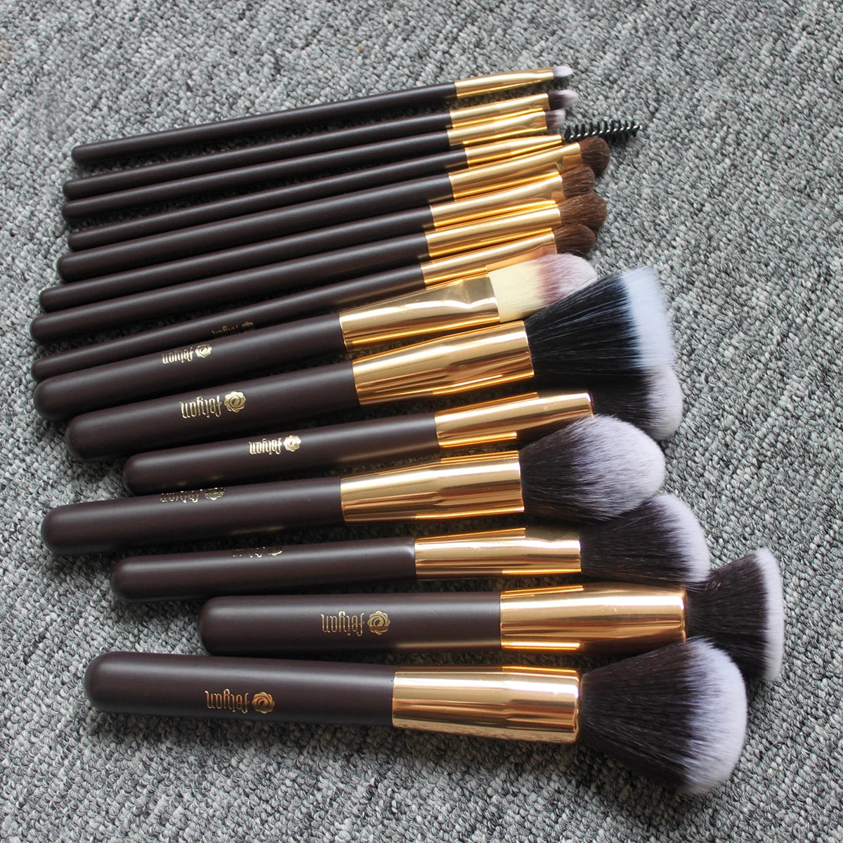 HMU Free Sample Low MOQ to Print Logo Makeup Brush Set 15pcs Soft Wood Pony and Synthetic Hair Buy Make up Brushes