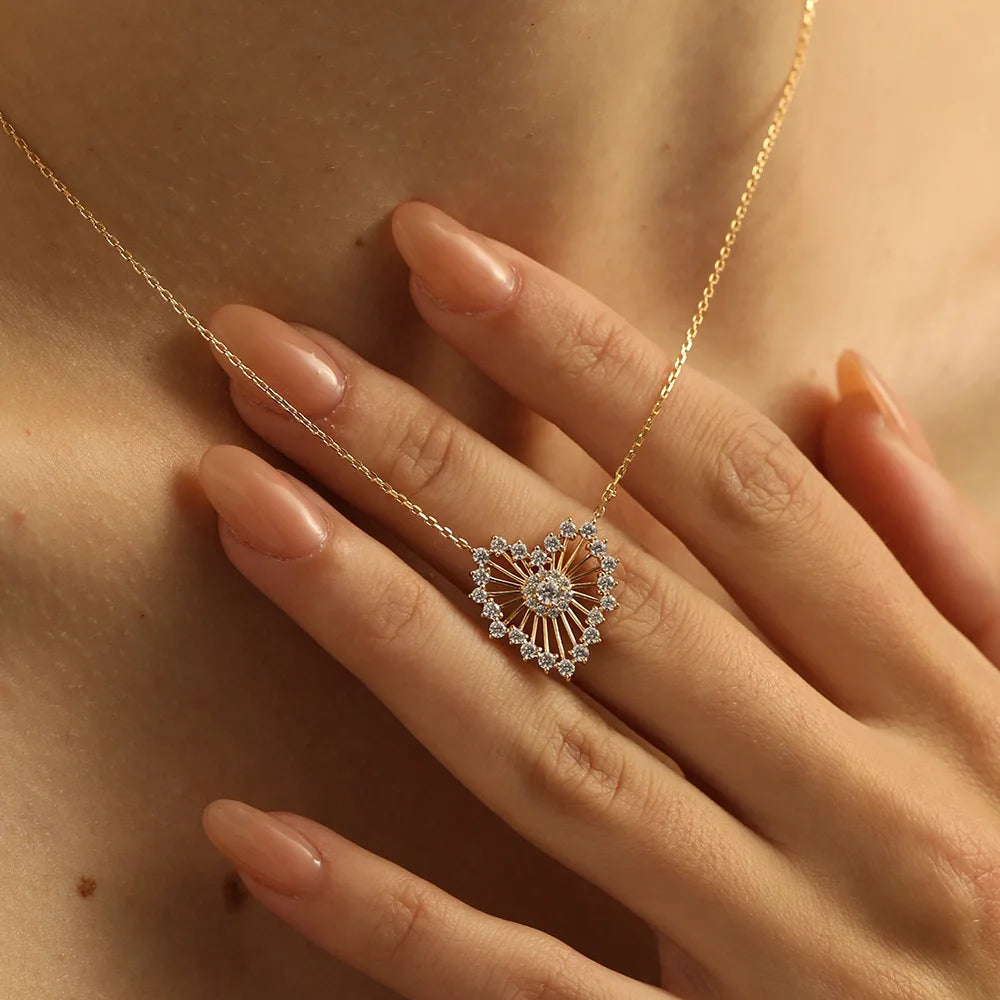 Luxury 18K Gold Plated Pure 925 Sterling Silver Clavicle Chain CZ Zircon Heart Pendant Necklace for Women Jewelry