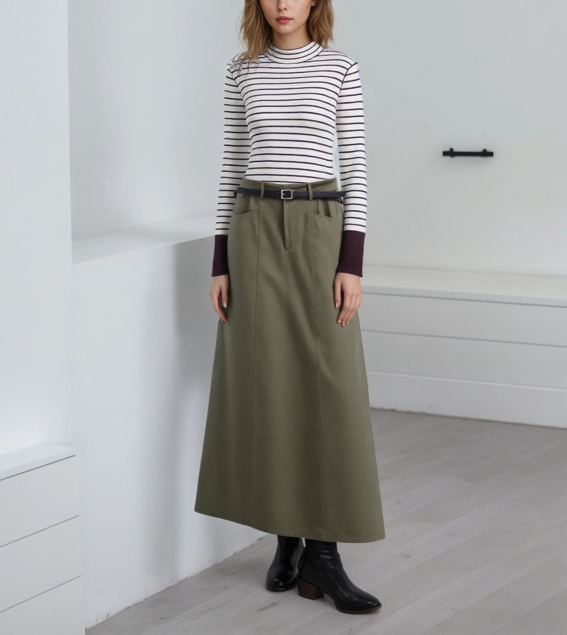 Autumn Winter New Collection Ladies Casual Striped Base Breathable Color Block Design Turtleneck Knitted T-Shirt Top