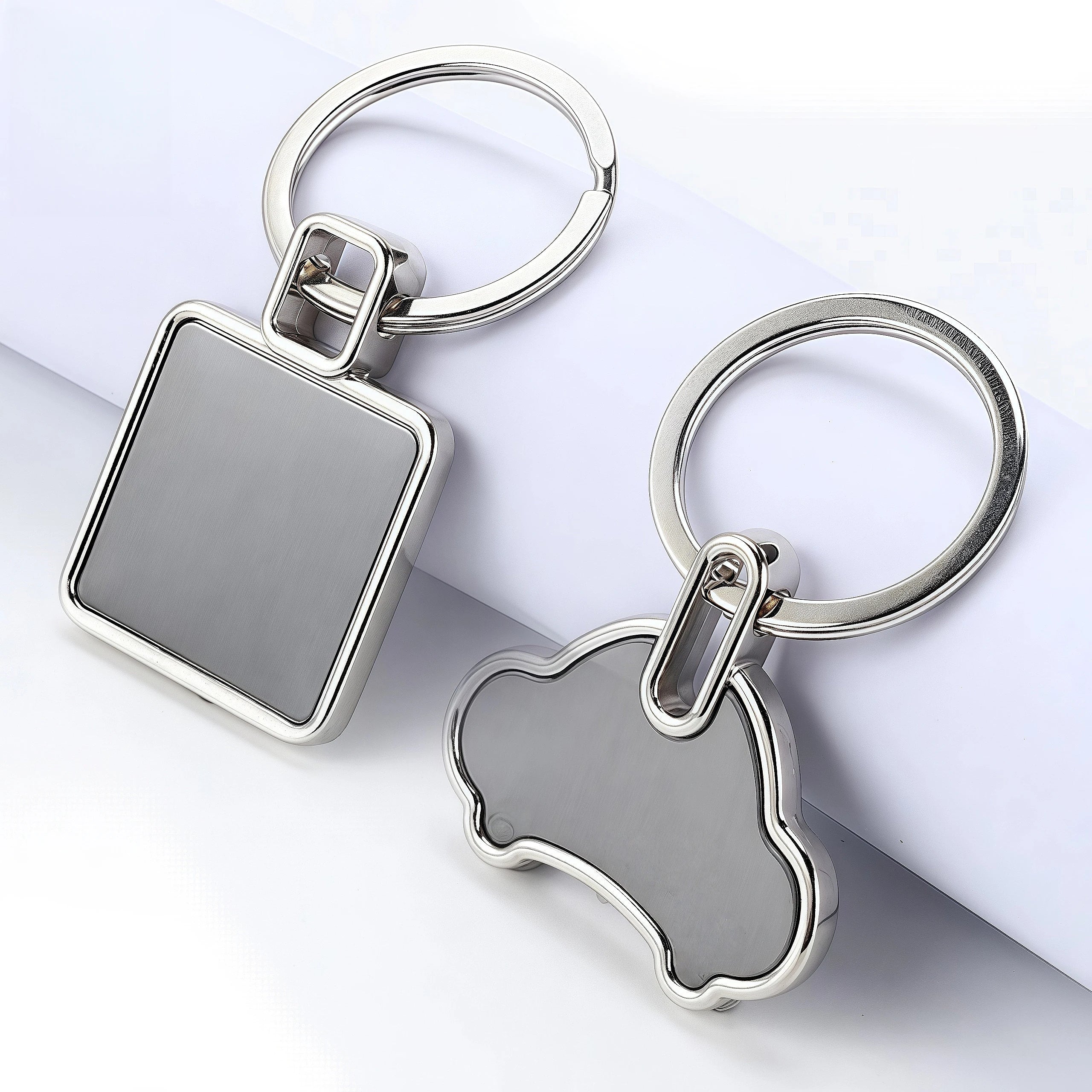 Wholesale Personalized Customizable Keychain Custom Engraved Zinc Alloy Real Estate House Shaped Key Chain Blank Metal Keychain