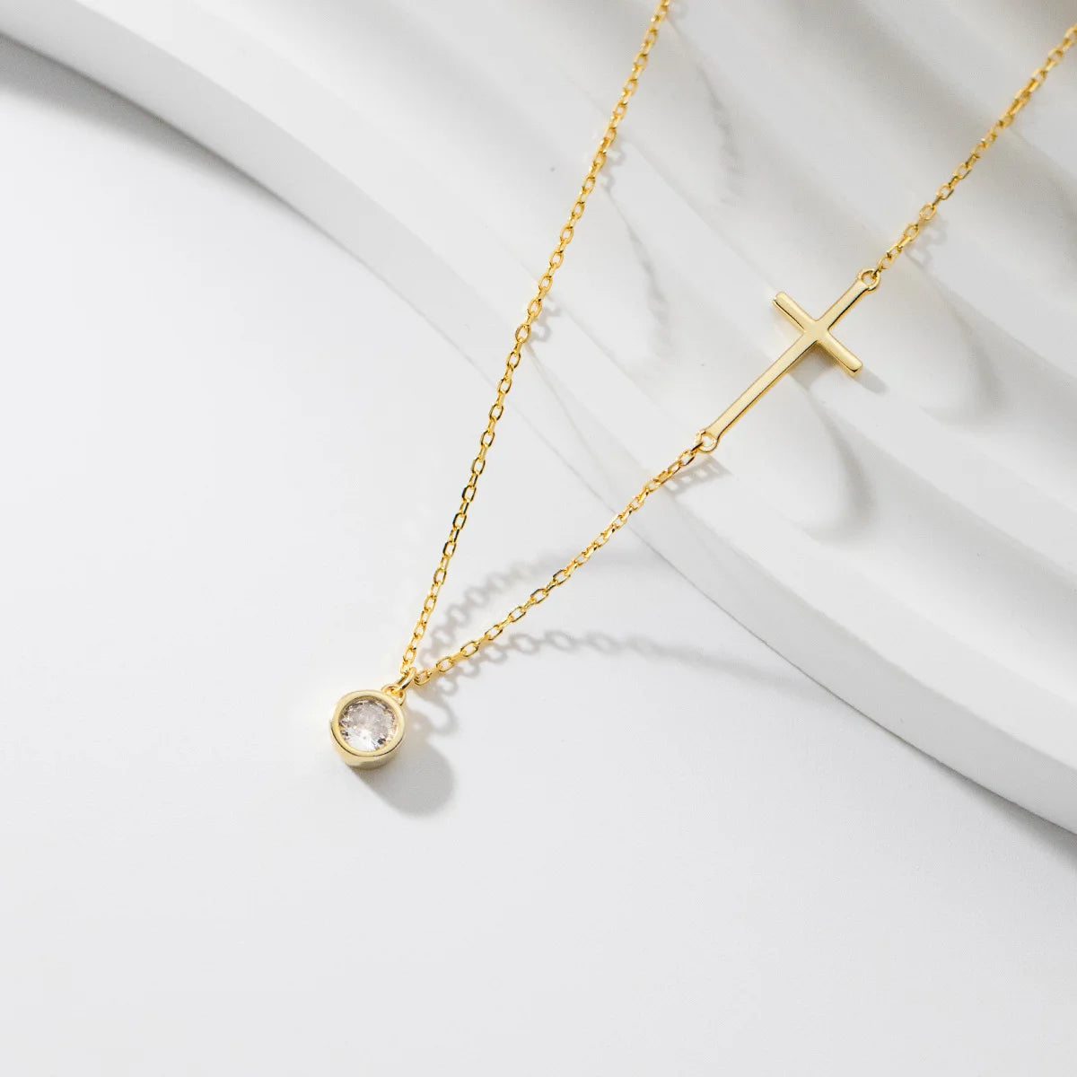 Fashion Minimalist Jewelry 925 Sterling Silver Zircon Pendant Cross Gold Plated Necklaces for Women