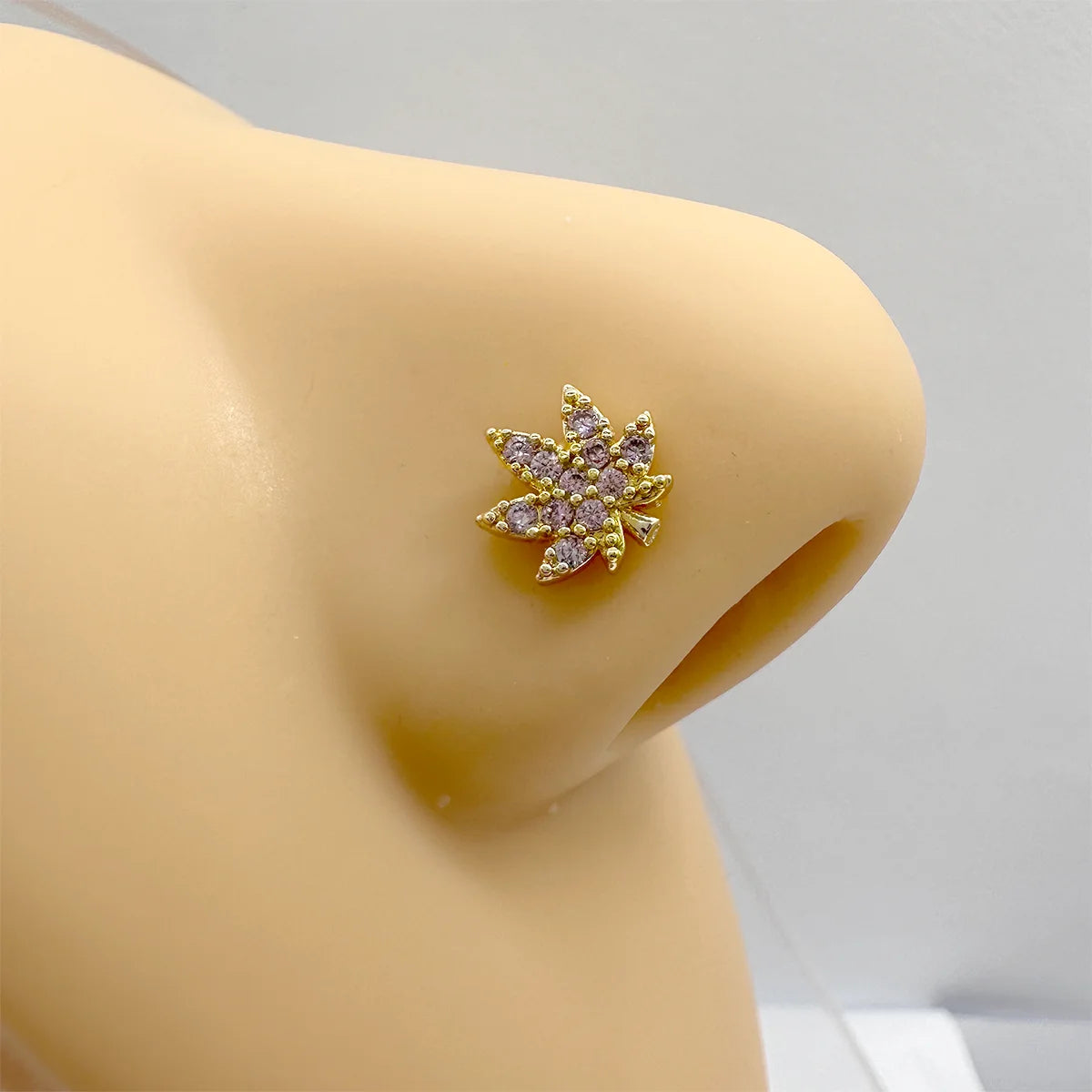 Hot Sales in USA Pink Zircon Nose Stud Rings for Women Maple Leaf Shape L-Shape Stainless Steel Nose Piercing Jewelry
